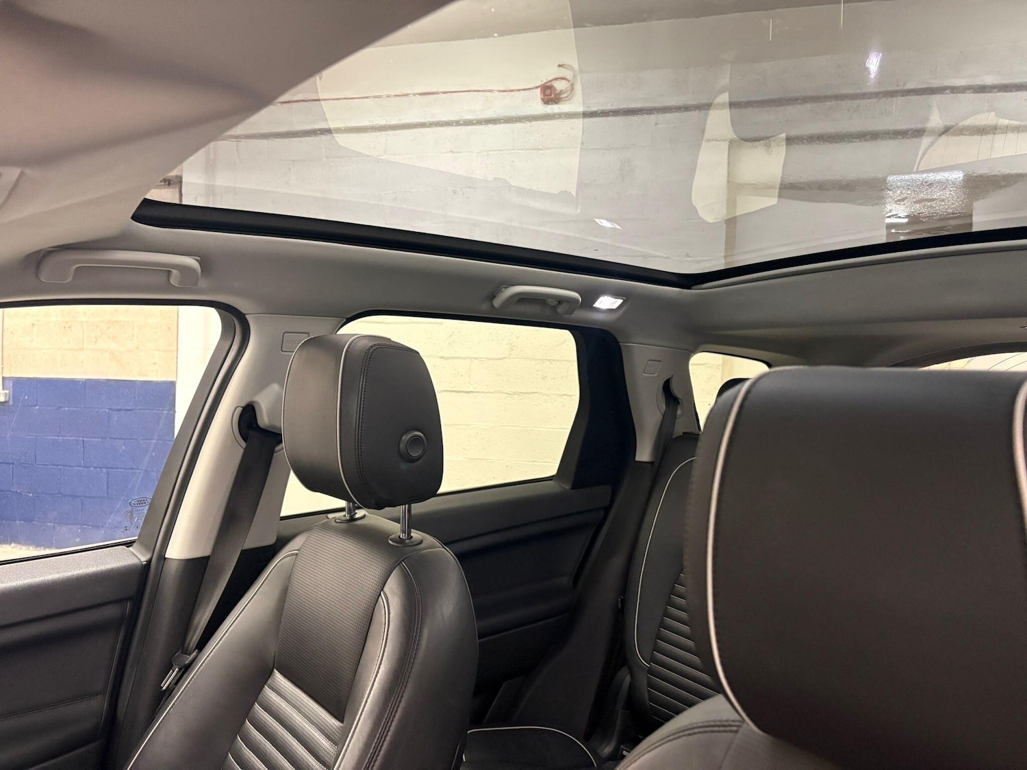 Used Land Rover Discovery Sport 2018 for sale - 77892588: Photo 17