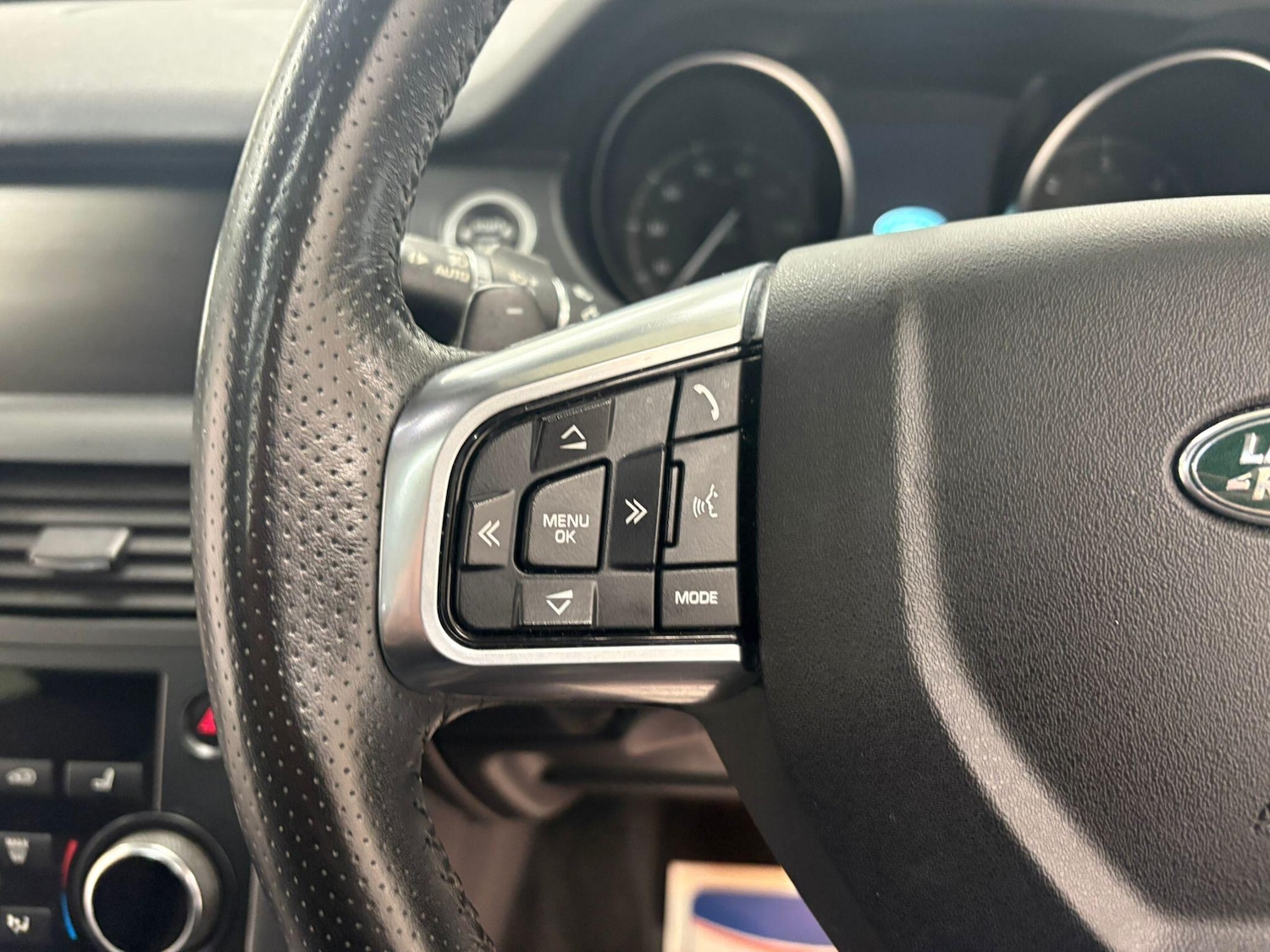 Used Land Rover Discovery Sport 2018 for sale - 77892588: Photo 23