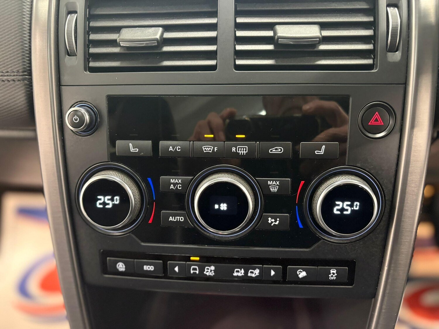 Used Land Rover Discovery Sport 2018 for sale - 77892588: Photo 26