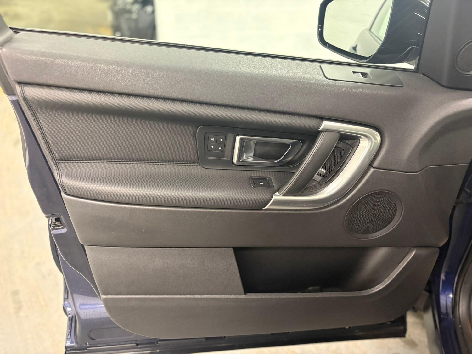 Used Land Rover Discovery Sport 2018 for sale - 77892588: Photo 29