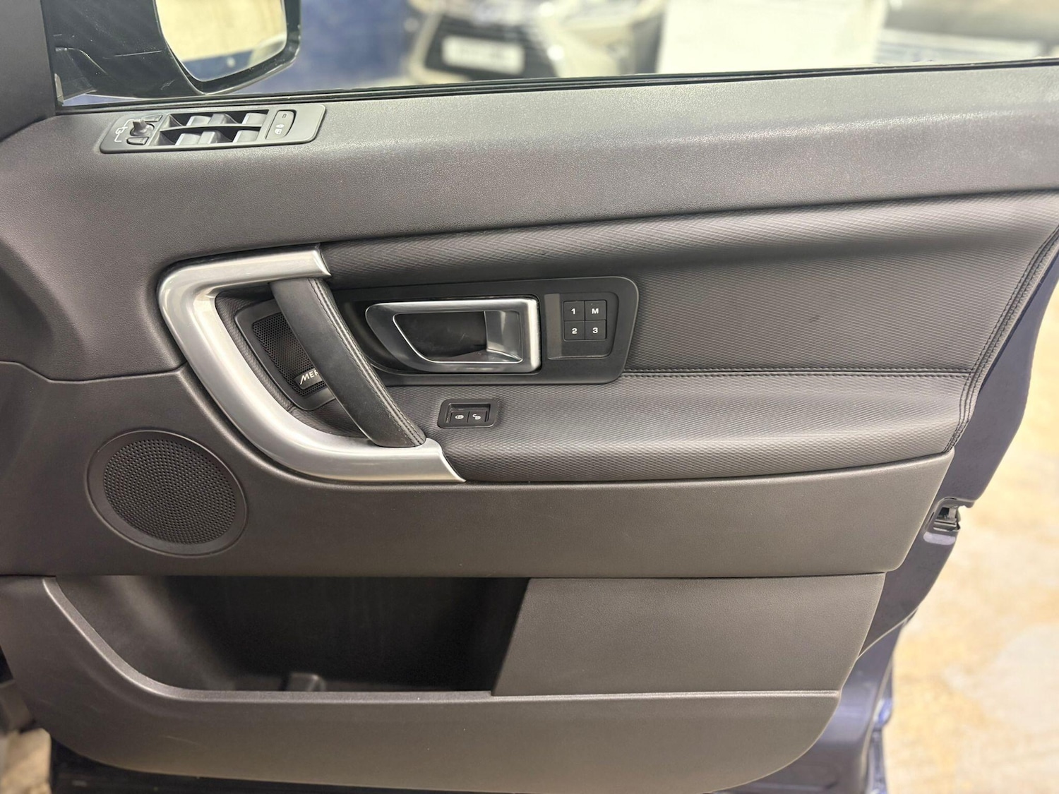 Used Land Rover Discovery Sport 2018 for sale - 77892588: Photo 30