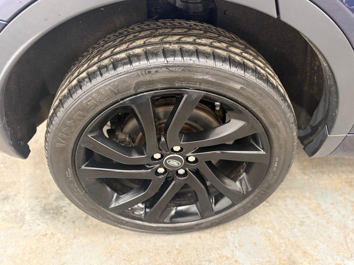 Used Land Rover Discovery Sport 2018 for sale - 77892588: Photo 31