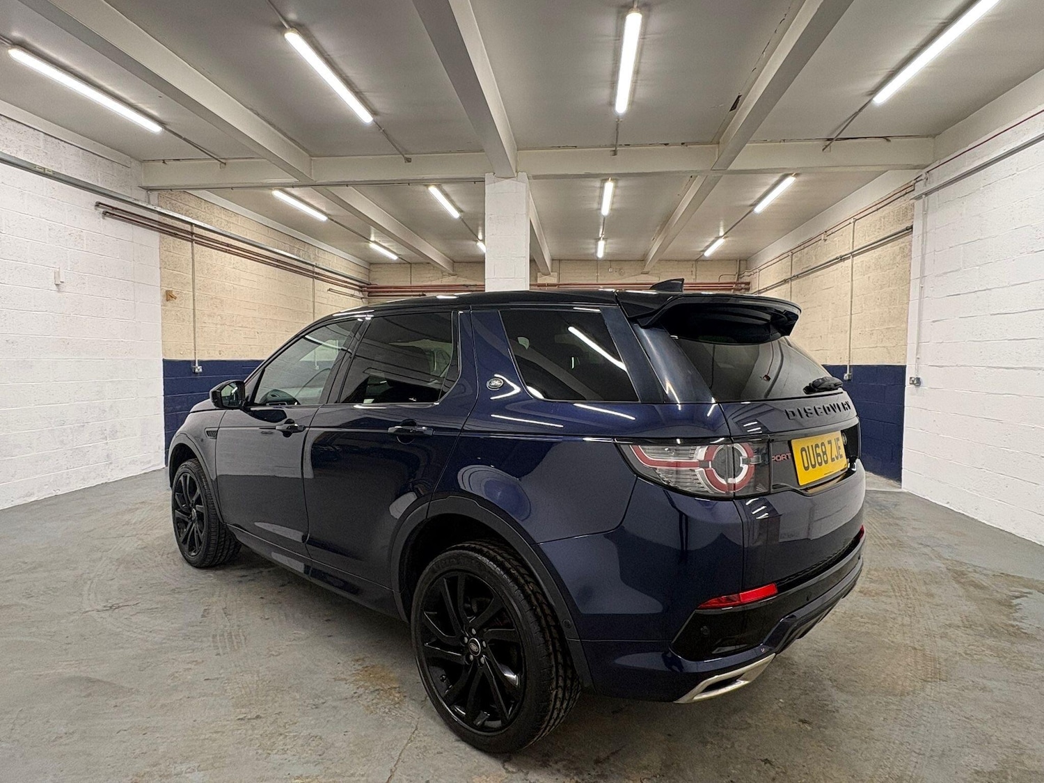 Used Land Rover Discovery Sport 2018 for sale - 77892588: Photo 5