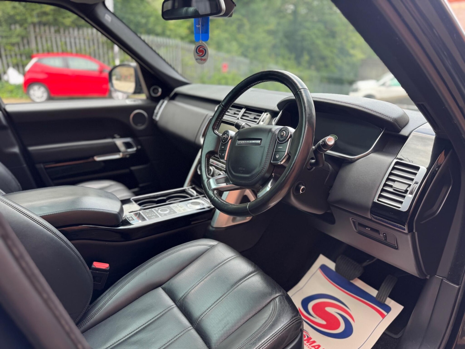 Used Land Rover Range Rover 2015 for sale - 76441021: Photo 17