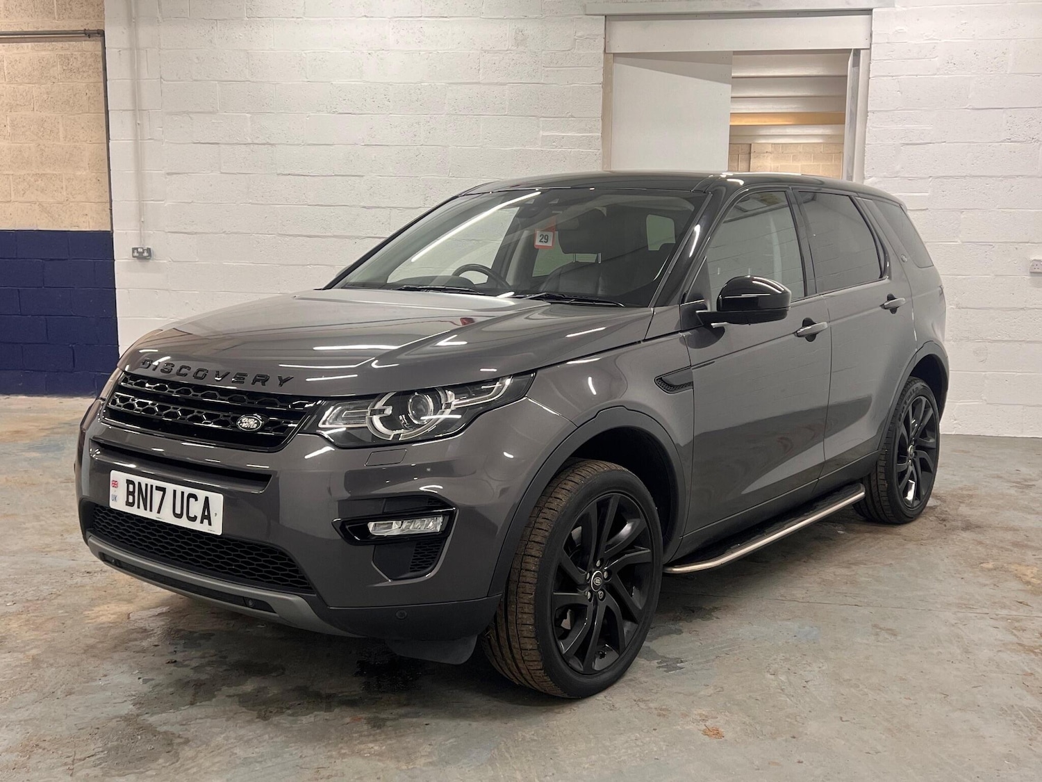 Used Land Rover Discovery Sport 2017 for sale - 76976097: Photo 3