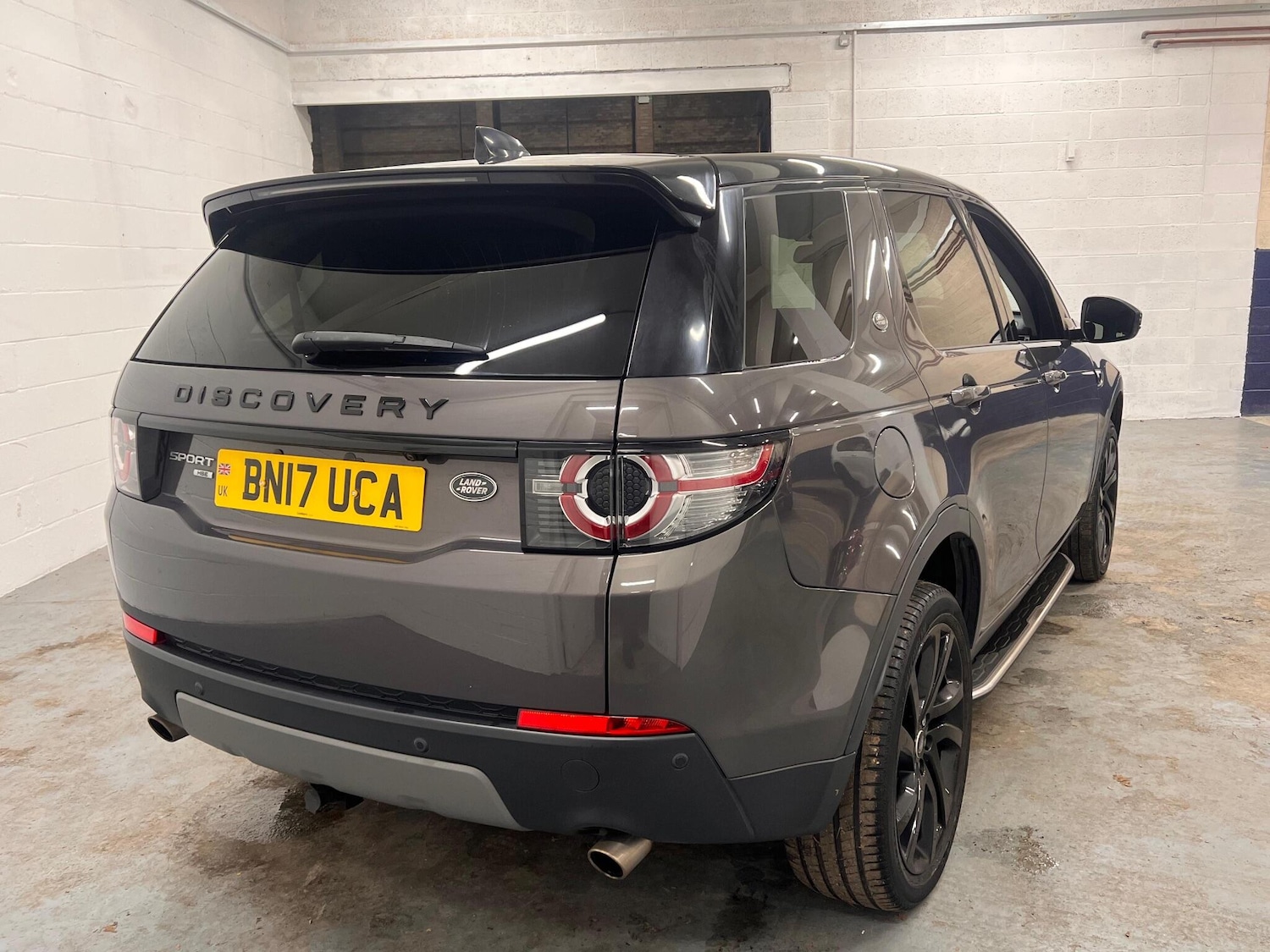 Used Land Rover Discovery Sport 2017 for sale - 76976097: Photo 9