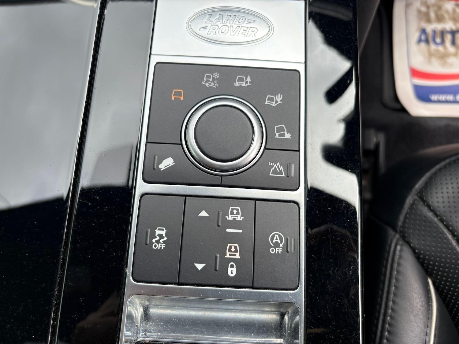 Used Land Rover Discovery 2019 for sale - 77202449: Photo 32