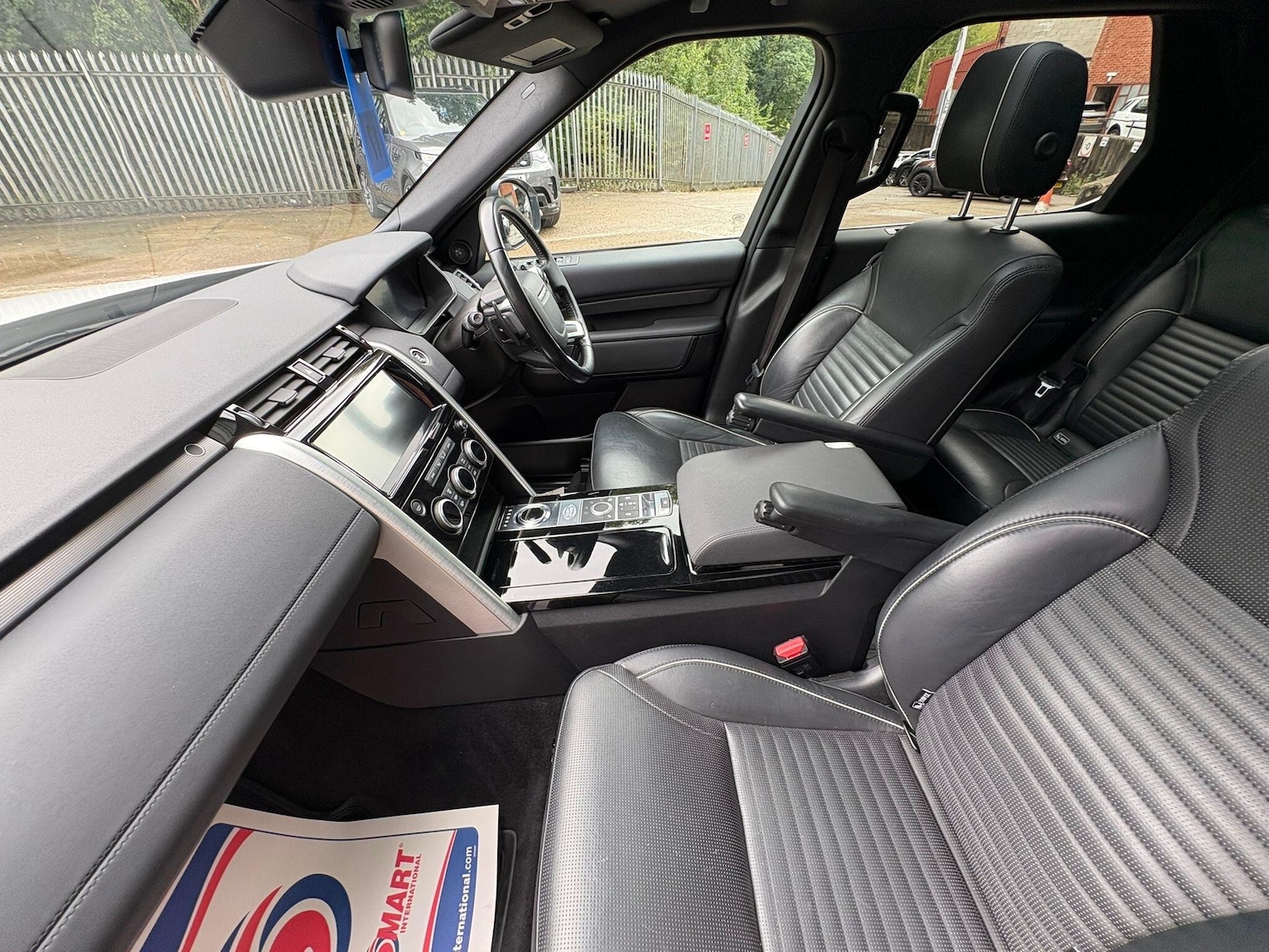 Used Land Rover Discovery 2019 for sale - 77202449: Photo 48