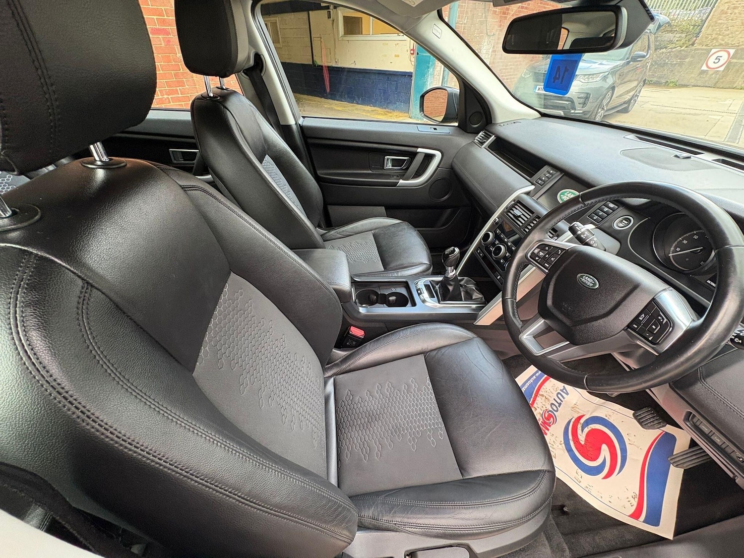 Used Land Rover Discovery Sport 2018 for sale - 76688674: Photo 19