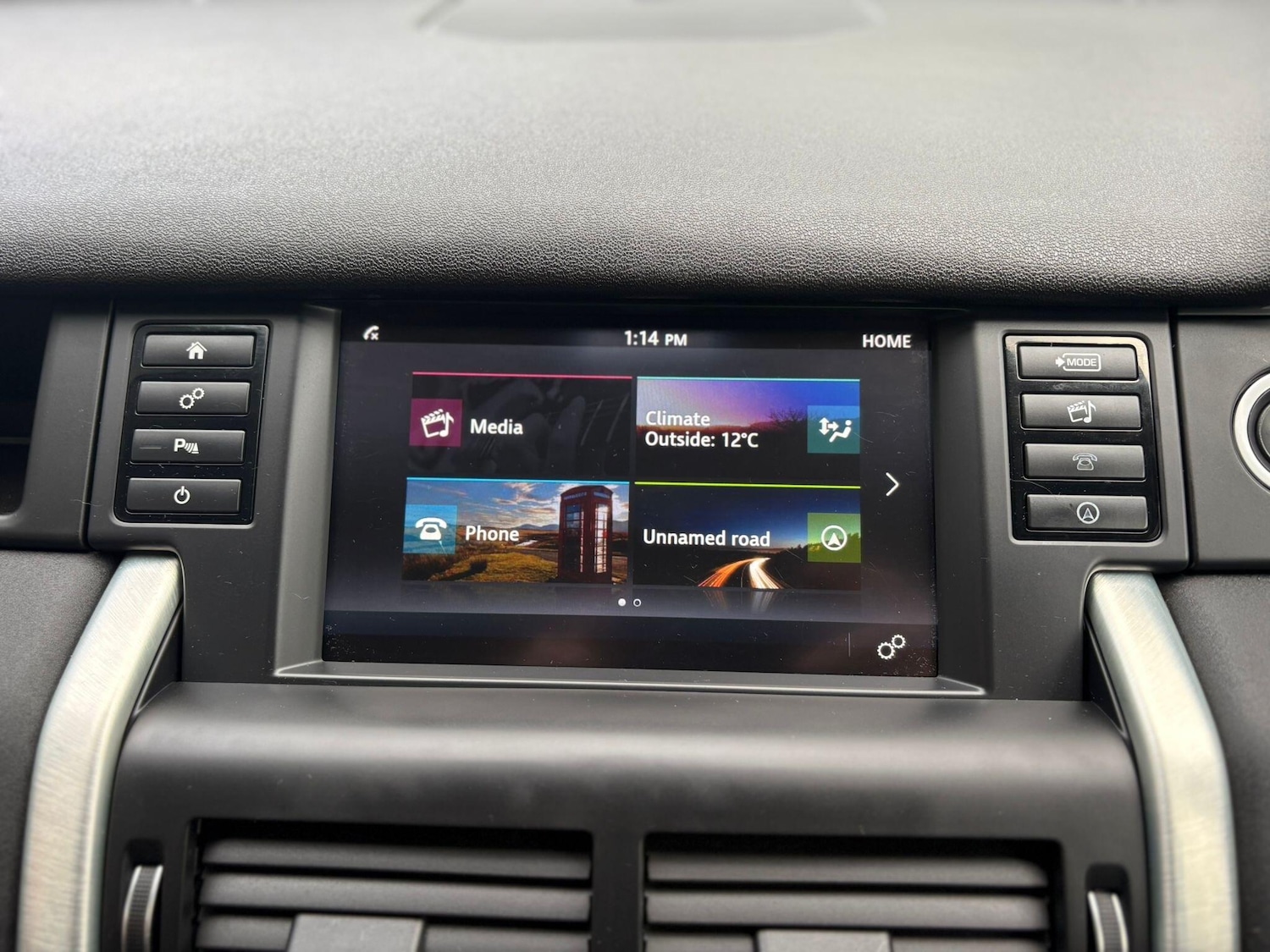 Used Land Rover Discovery Sport 2018 for sale - 76688674: Photo 24