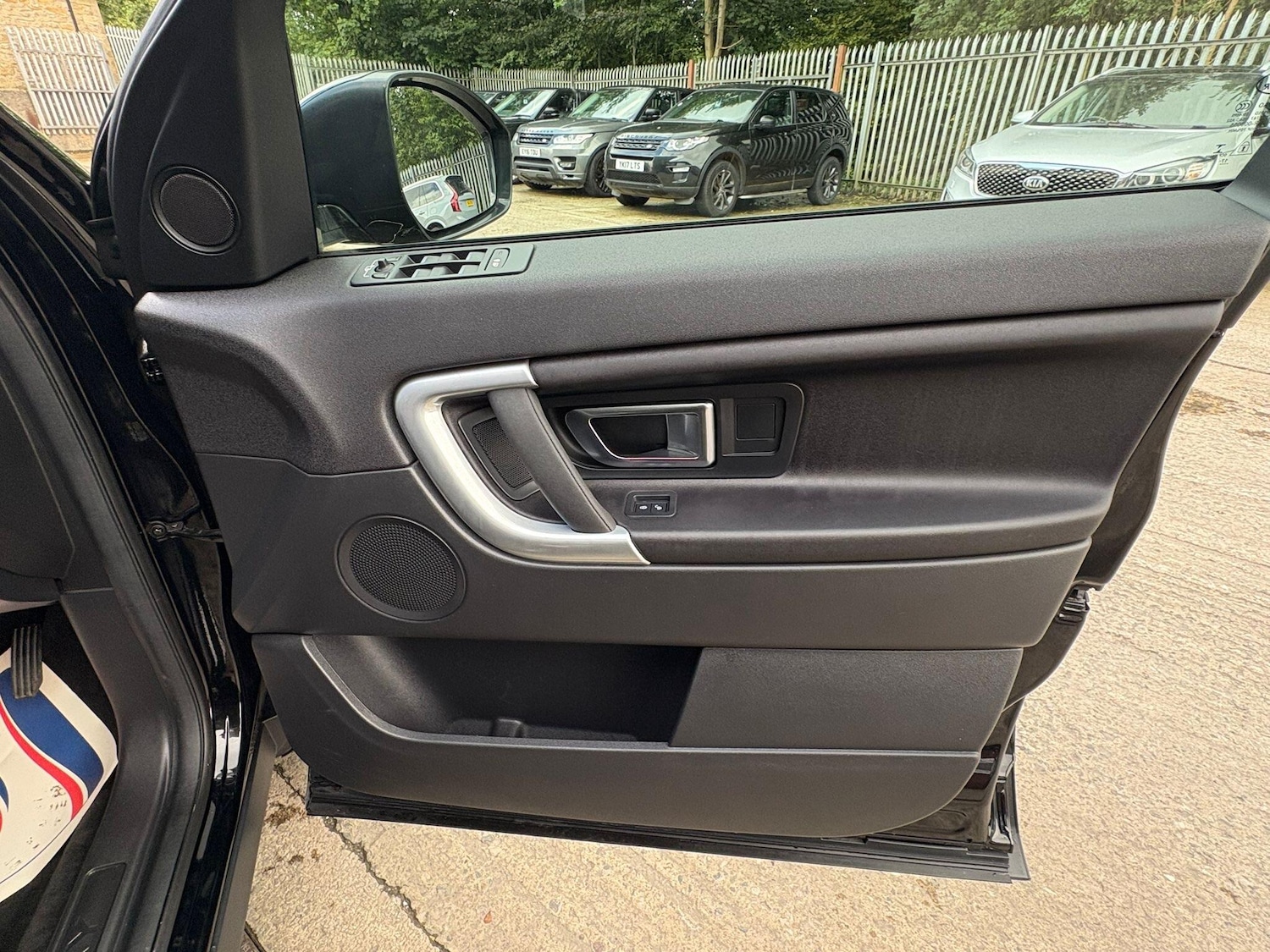 Used Land Rover Discovery Sport 2018 for sale - 76688674: Photo 26