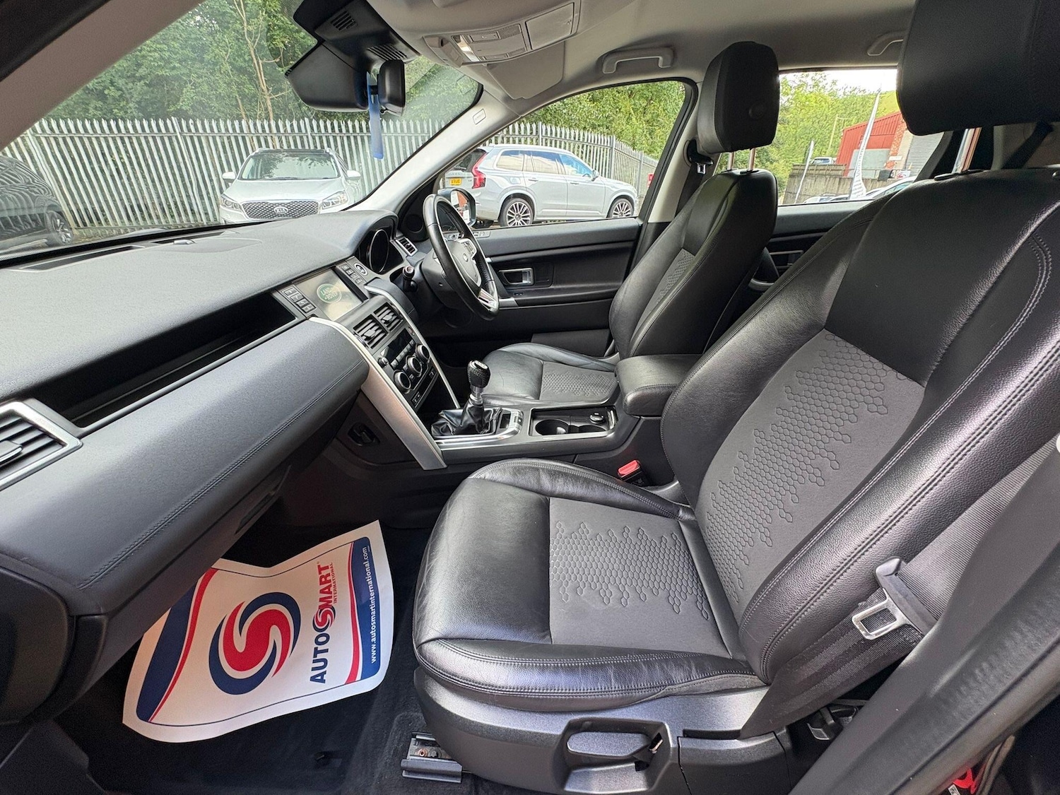 Used Land Rover Discovery Sport 2018 for sale - 76688674: Photo 32