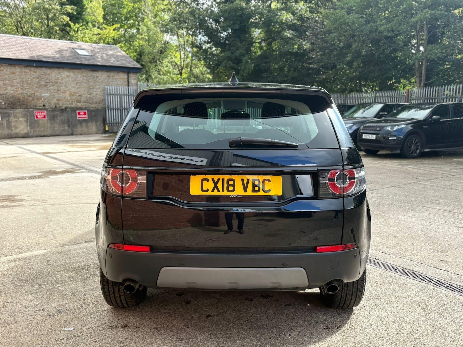 Used Land Rover Discovery Sport 2018 for sale - 76688674: Photo 8