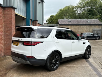 Used Land Rover Discovery 2018 for sale - 75781849: Photo