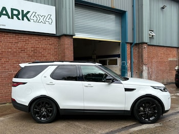 Used Land Rover Discovery 2018 for sale - 75781849: Photo