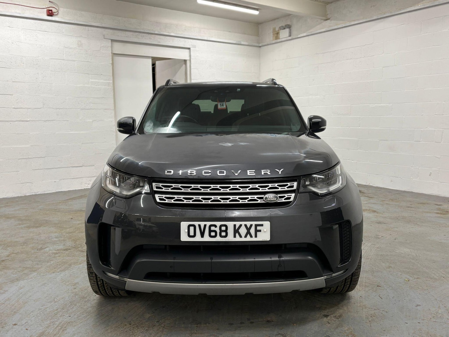 Used Land Rover Discovery 2018 for sale - 77202414: Photo 12