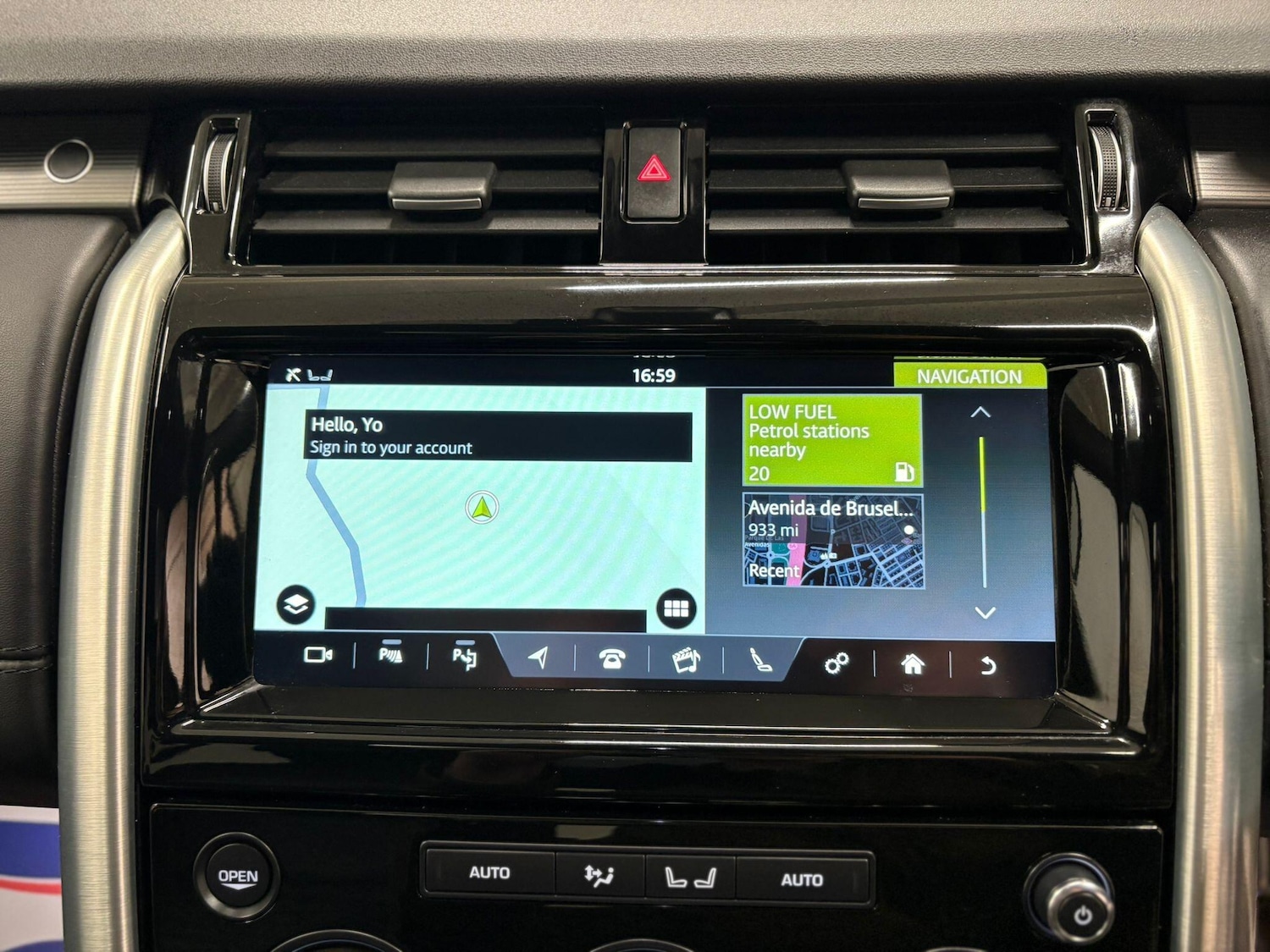 Used Land Rover Discovery 2018 for sale - 77202414: Photo 45