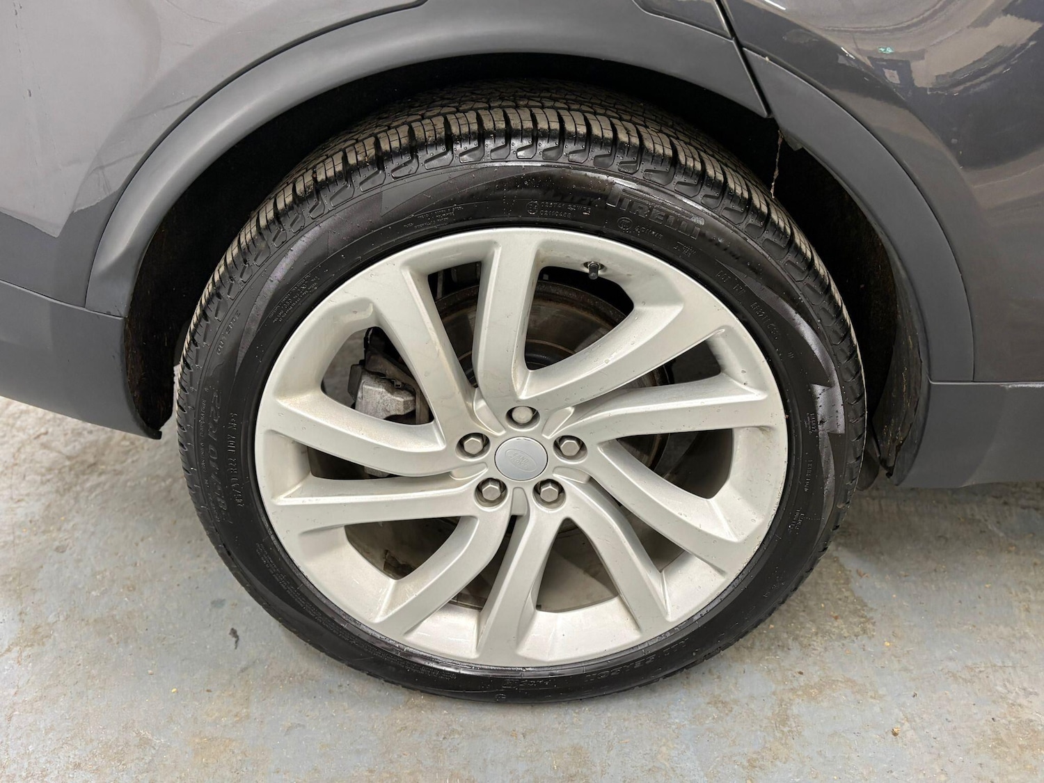 Used Land Rover Discovery 2018 for sale - 77202414: Photo 49