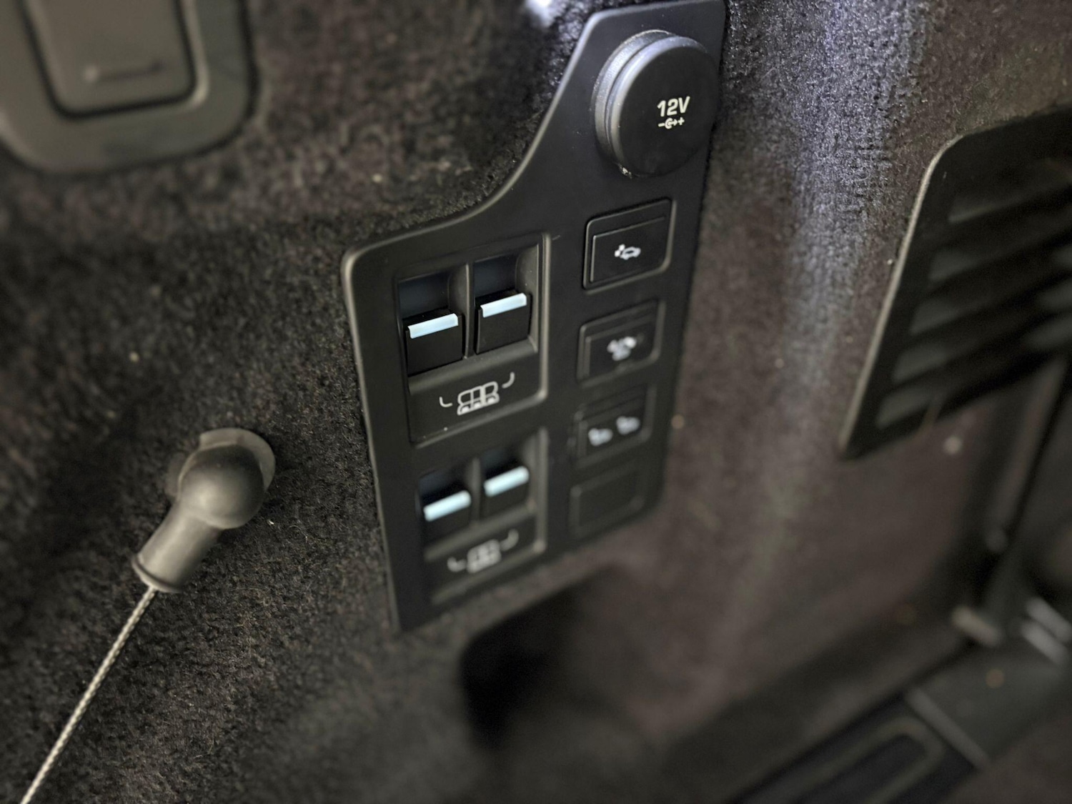 Used Land Rover Discovery 2018 for sale - 77202414: Photo 51