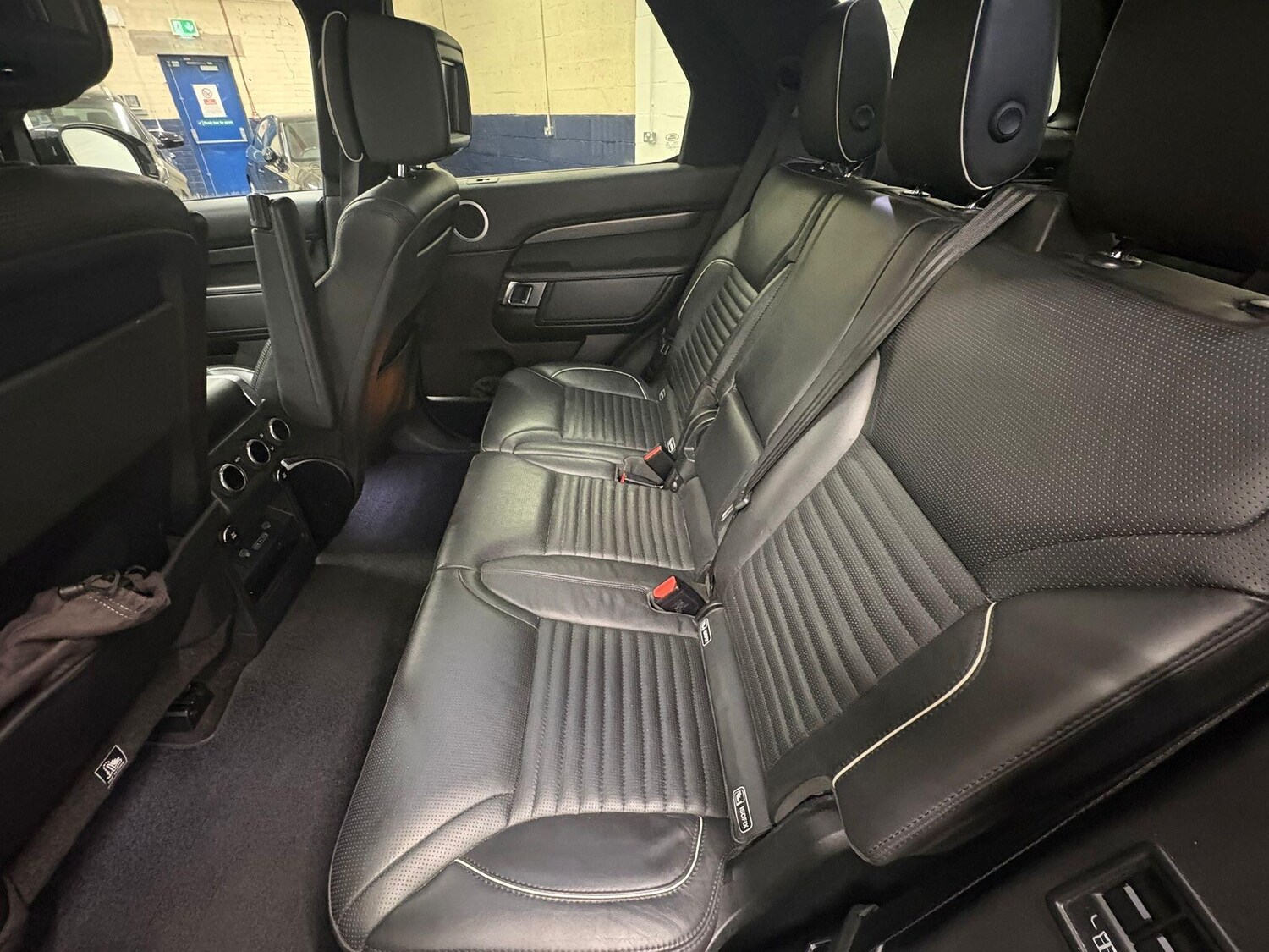 Used Land Rover Discovery 2018 for sale - 77202414: Photo 53