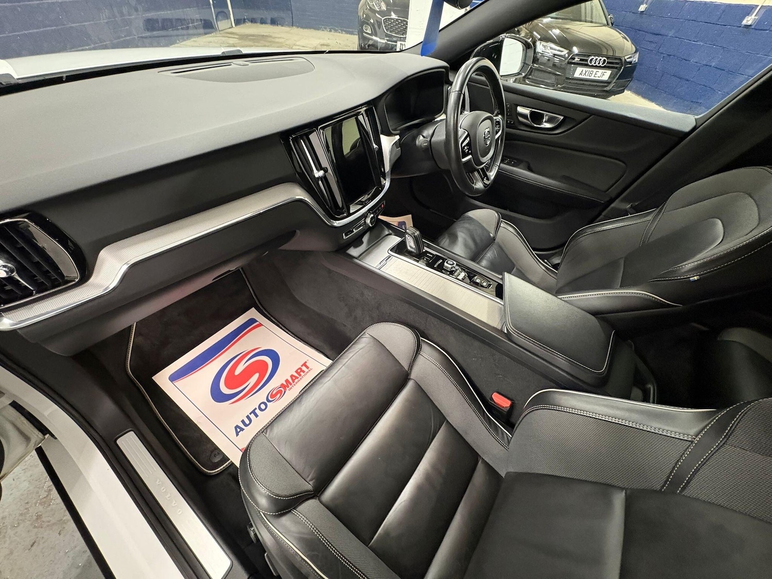 Used Volvo V60 2021 for sale - 77202400: Photo 44