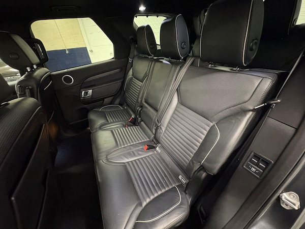 Used Land Rover Discovery 2018 for sale - 76072653: Photo 28