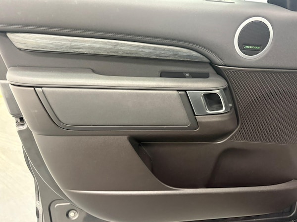 Used Land Rover Discovery 2018 for sale - 76072653: Photo 29
