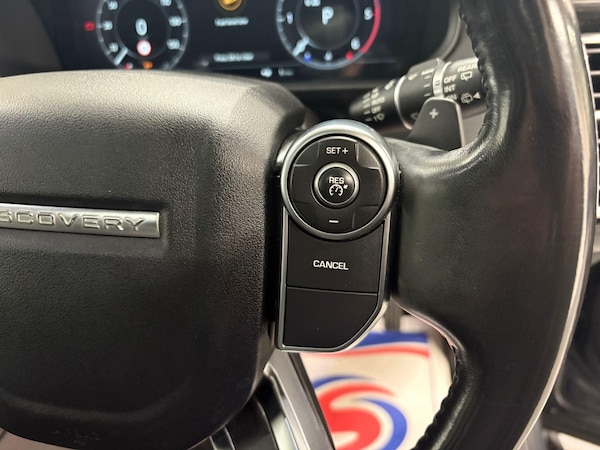 Used Land Rover Discovery 2018 for sale - 76072653: Photo 33