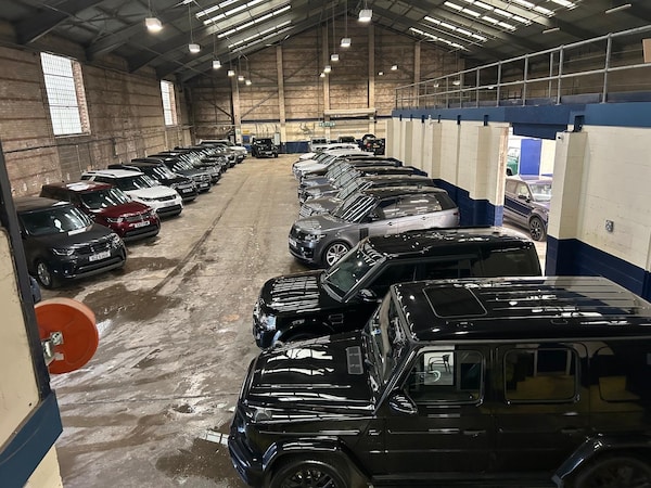 Used Land Rover Discovery 2018 for sale - 76072653: Photo 53