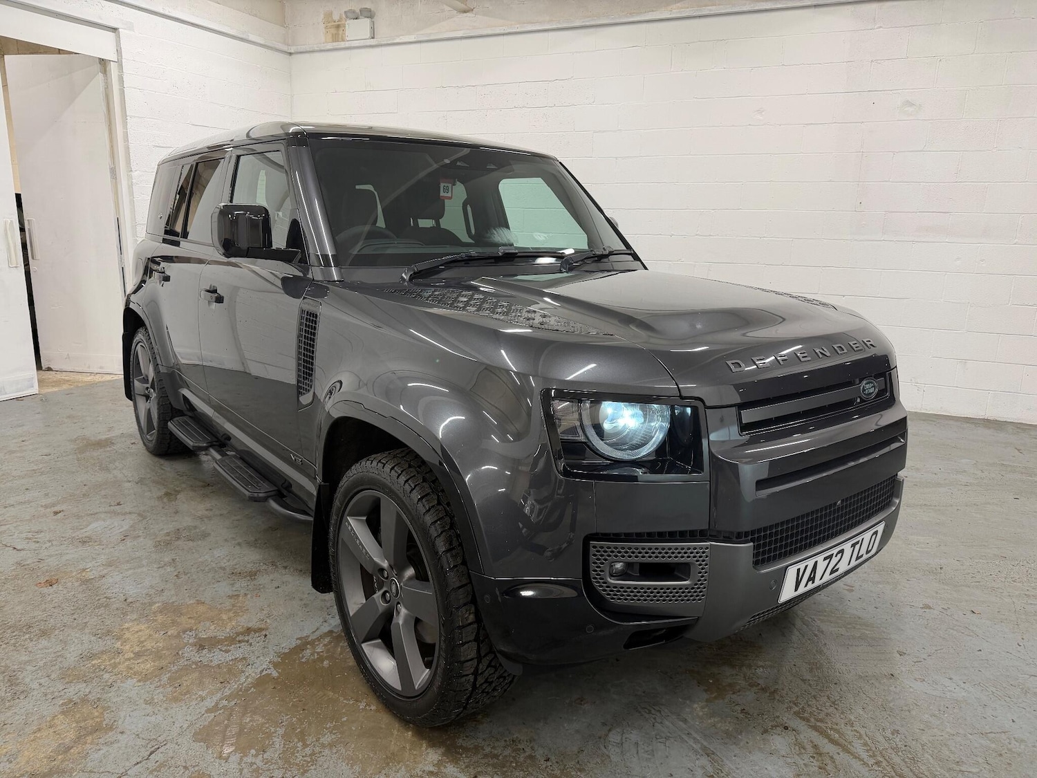 Used Land Rover Defender 2022 for sale - 77190406: Photo 13