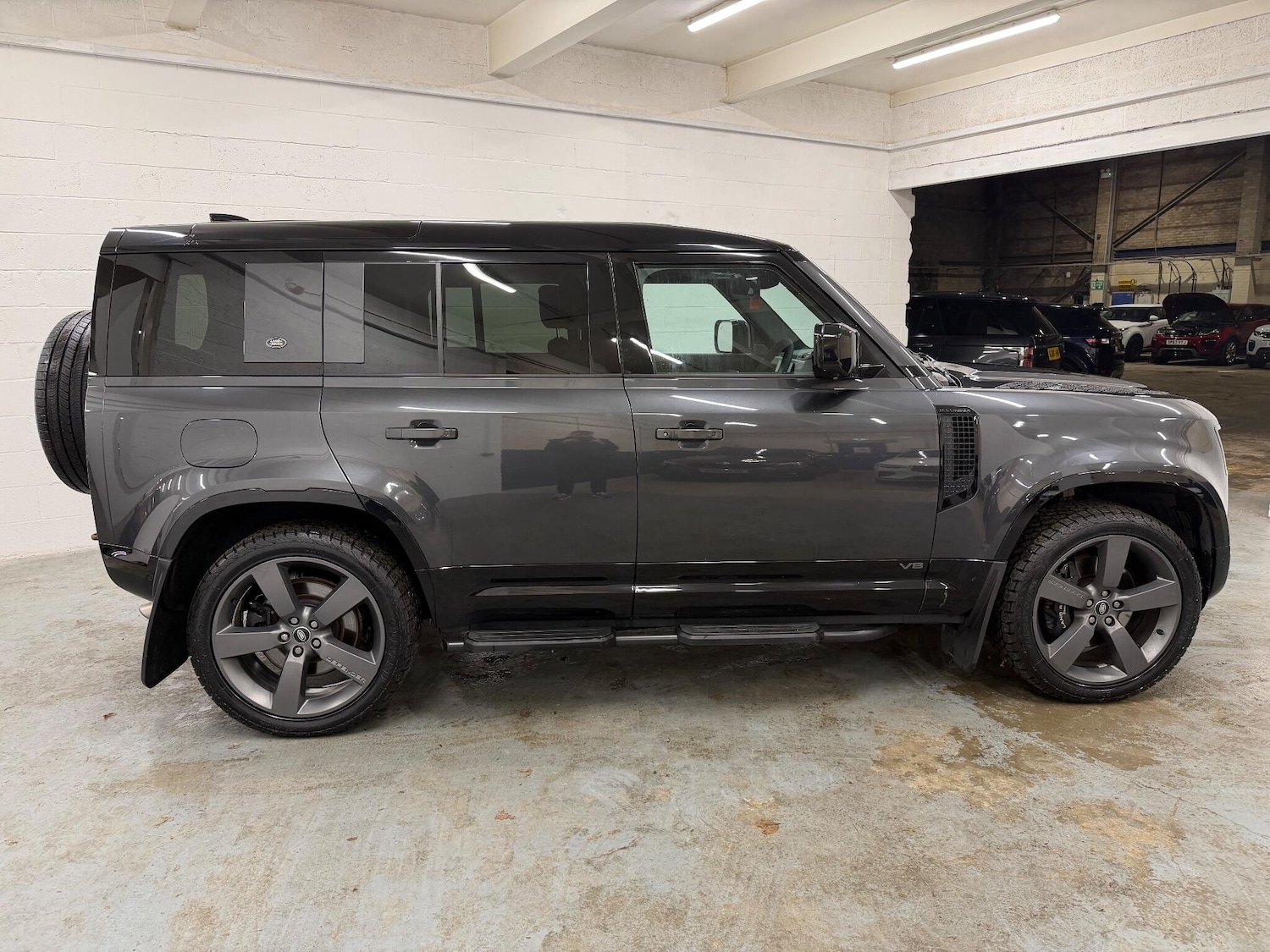 Used Land Rover Defender 2022 for sale - 77190406: Photo 17