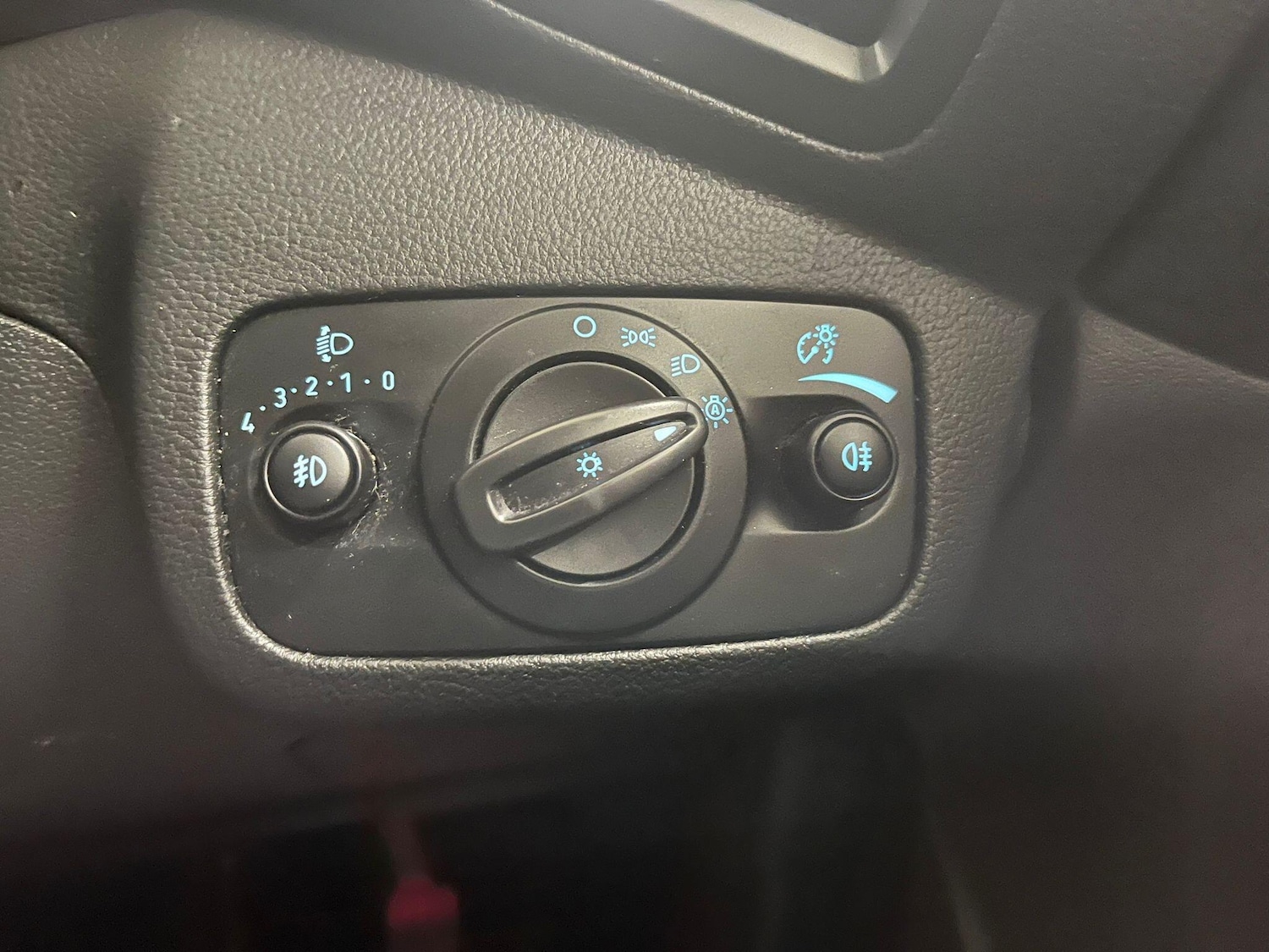 Used Ford Kuga for sale - 77823721: Photo 42