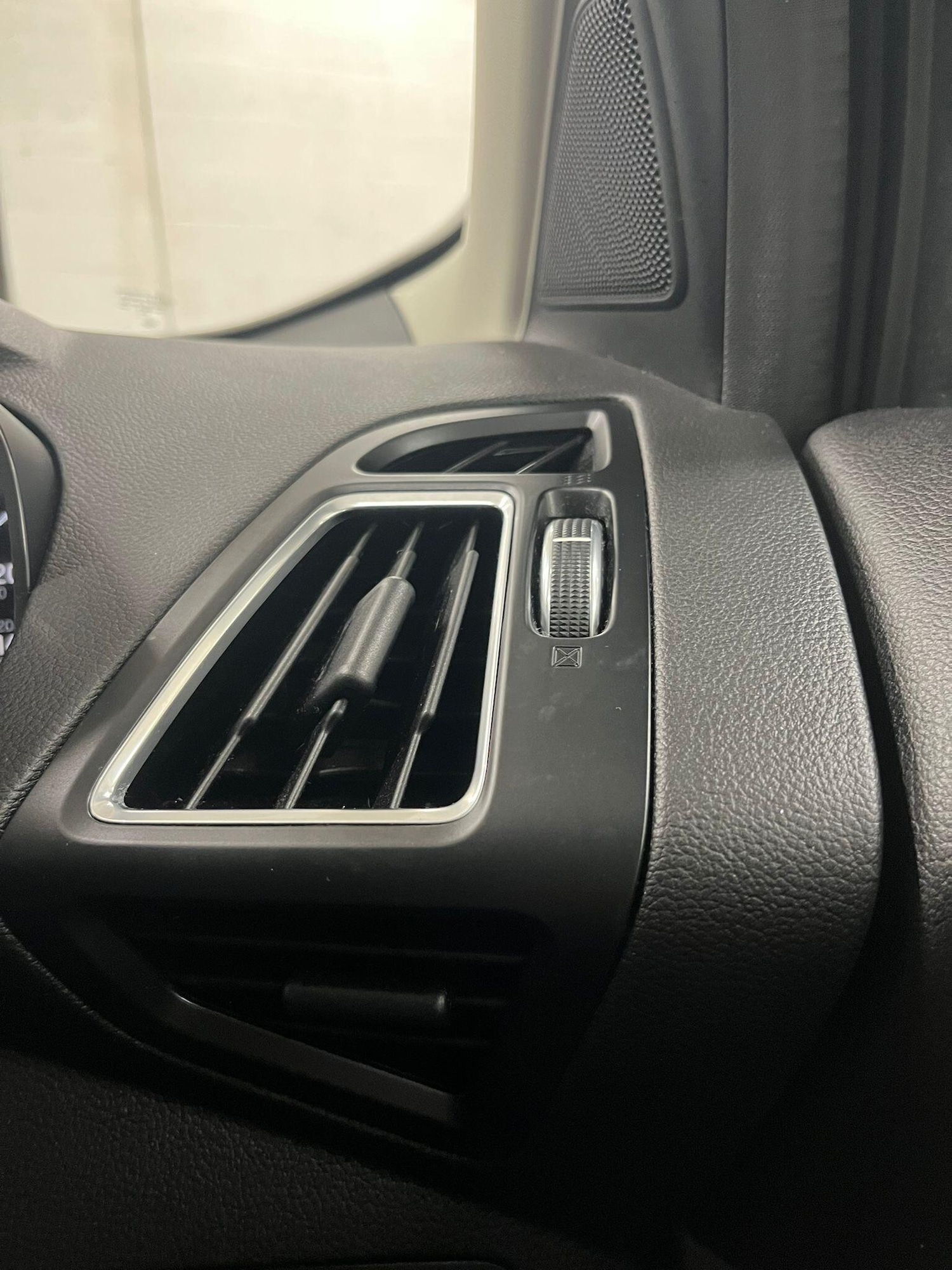 Used Ford Kuga for sale - 77823721: Photo 43