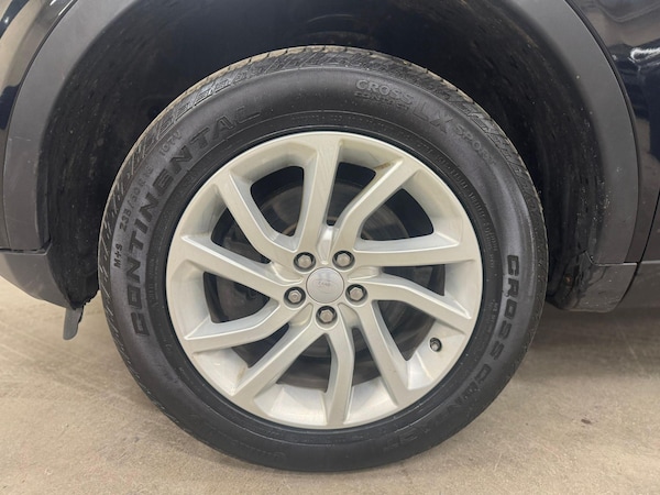 Used Land Rover Discovery Sport 2018 for sale - 74978103: Photo 15