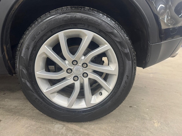 Used Land Rover Discovery Sport 2018 for sale - 74978103: Photo 16