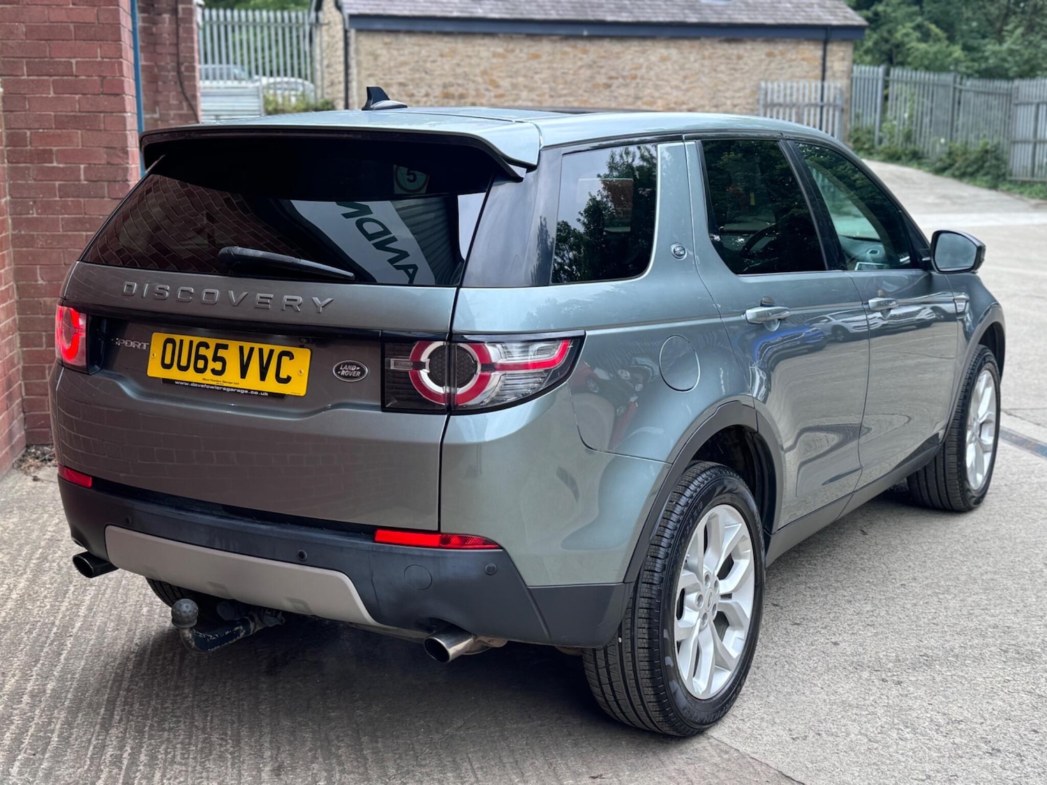 Used Land Rover Discovery Sport 2015 for sale - 77425070: Photo 13
