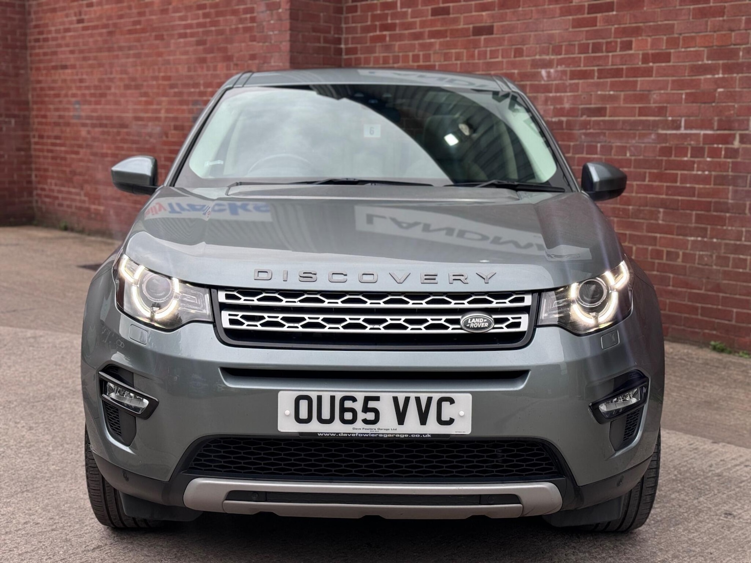 Used Land Rover Discovery Sport 2015 for sale - 77425070: Photo 6