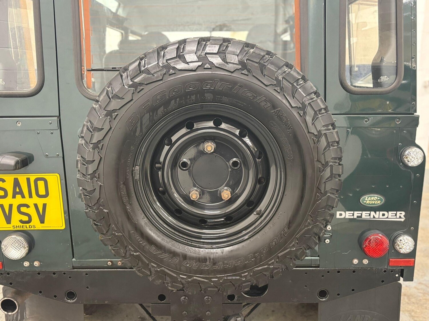 Used Land Rover Defender 2010 for sale - 77040076: Photo 16