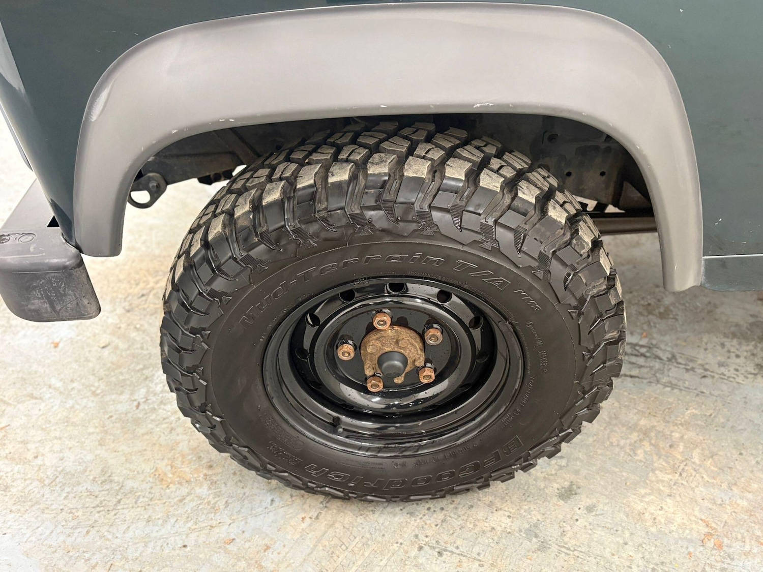 Used Land Rover Defender 2010 for sale - 77040076: Photo 30