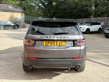 Used Land Rover Discovery Sport 2015 for sale - 75696274: Photo