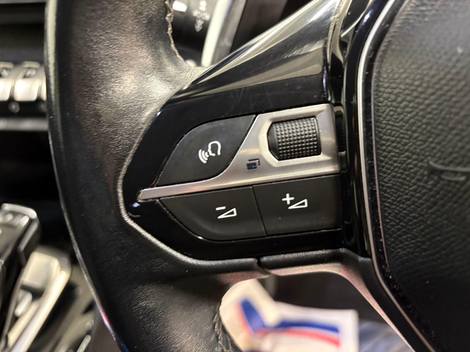 Used Peugeot 3008 2018 for sale - 76701562: Photo 4