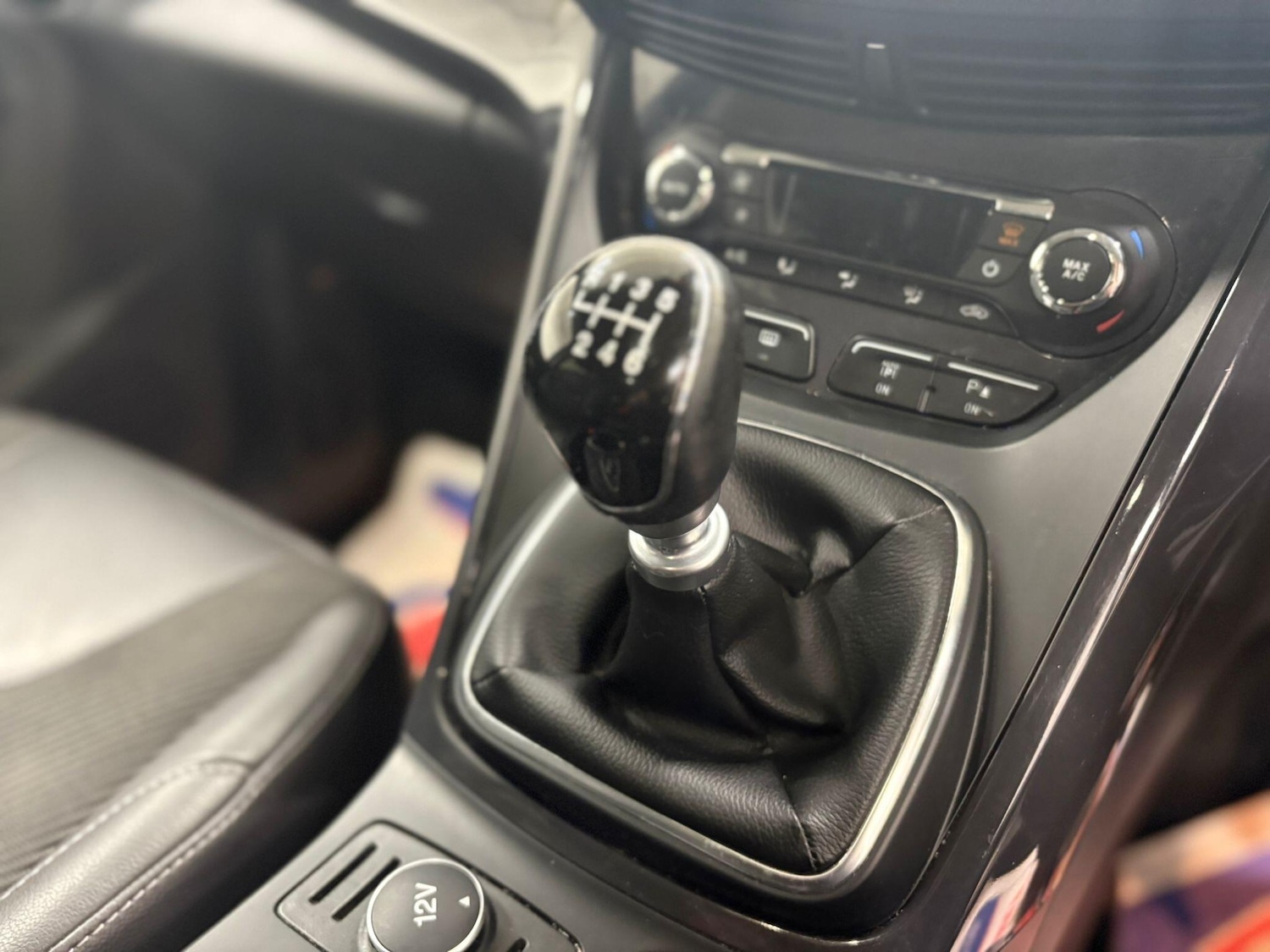 Used Ford Kuga 2014 for sale - 76658874: Photo 17