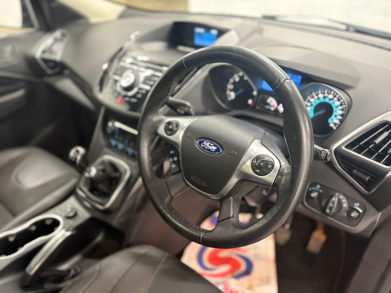 Used Ford Kuga 2014 for sale - 76658874: Photo 5