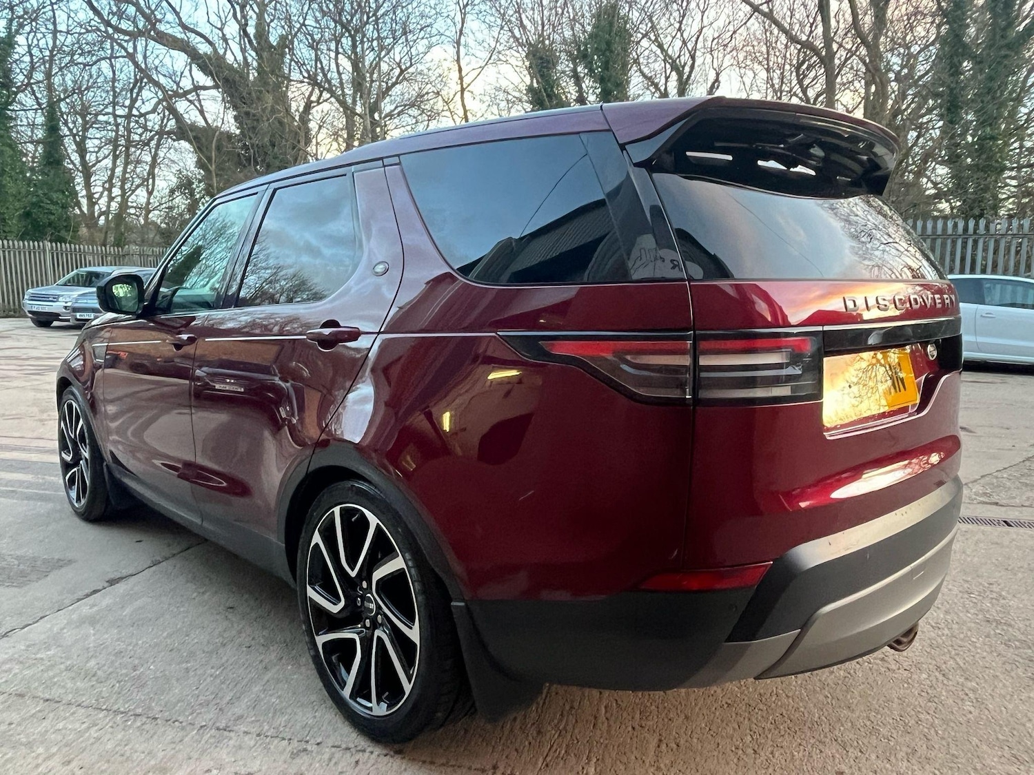 Used Land Rover Discovery 2017 for sale - 76370594: Photo 11