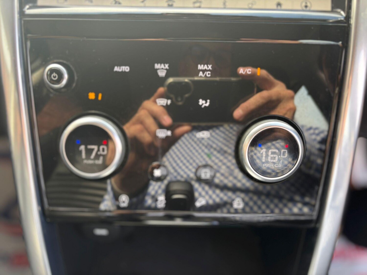 Used Land Rover Discovery Sport 2019 for sale - 76585494: Photo 28