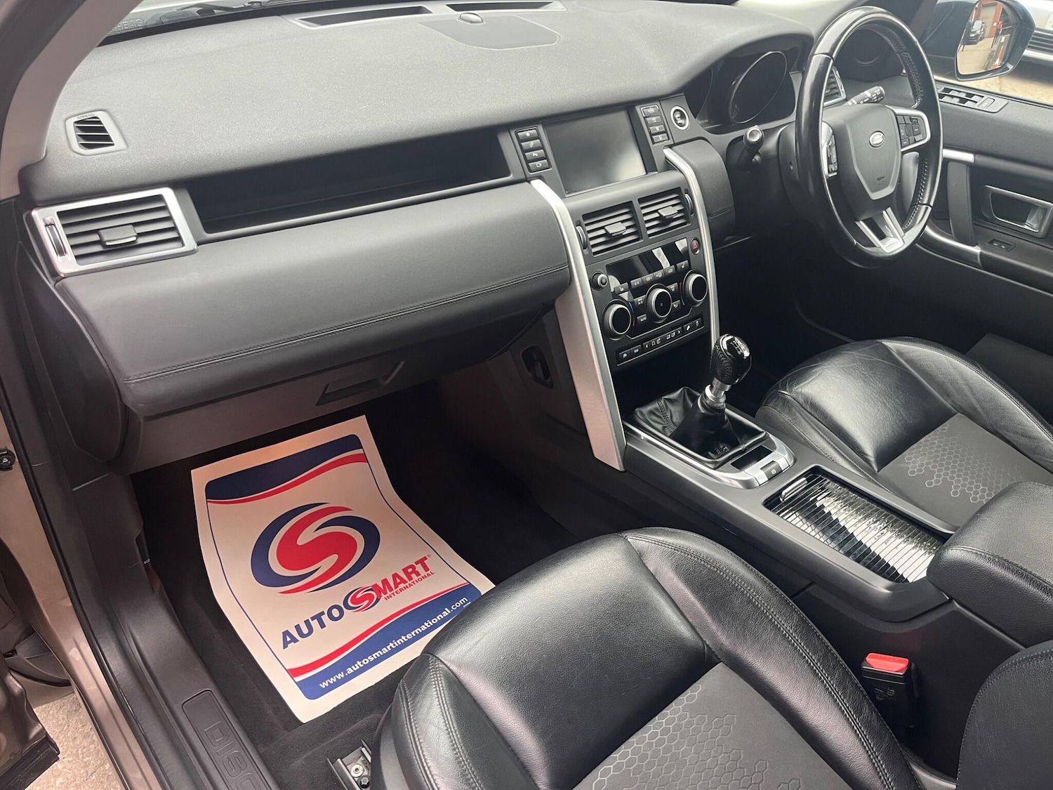 Used Land Rover Discovery Sport 2016 for sale - 76152242: Photo 17