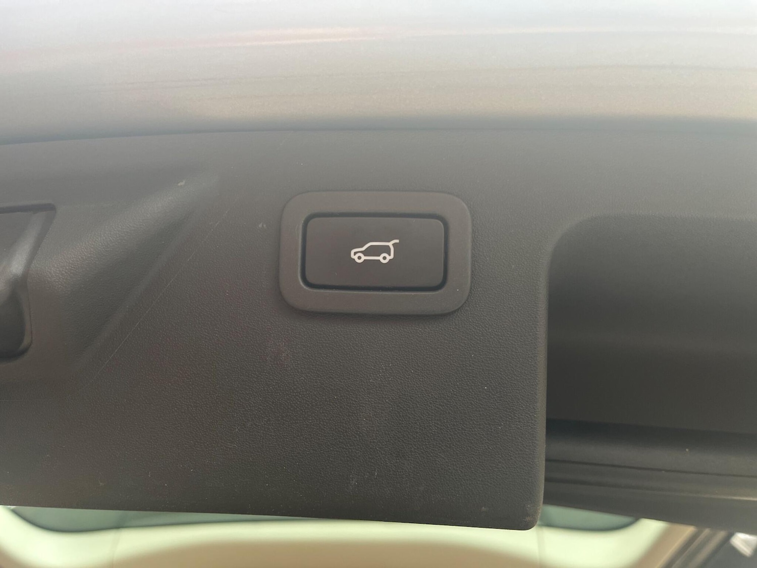 Used Land Rover Discovery Sport 2016 for sale - 76152242: Photo 22