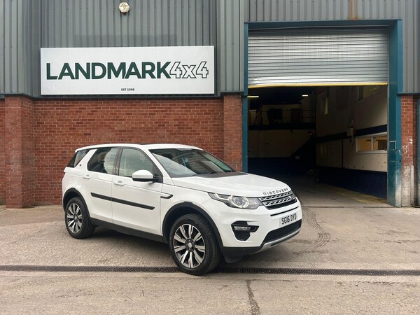 Used Land Rover Discovery Sport 2016 for sale - 75687623: Photo 1