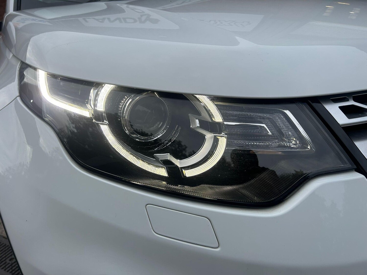 Used Land Rover Discovery Sport 2016 for sale - 75687623: Photo 31