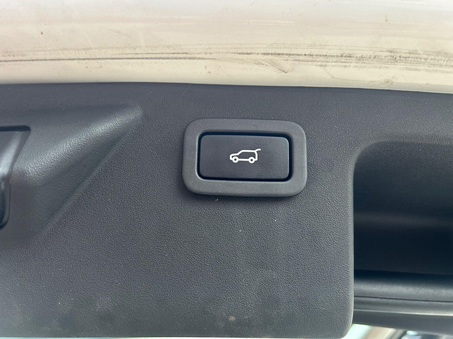 Used Land Rover Discovery Sport 2016 for sale - 75687623: Photo 42